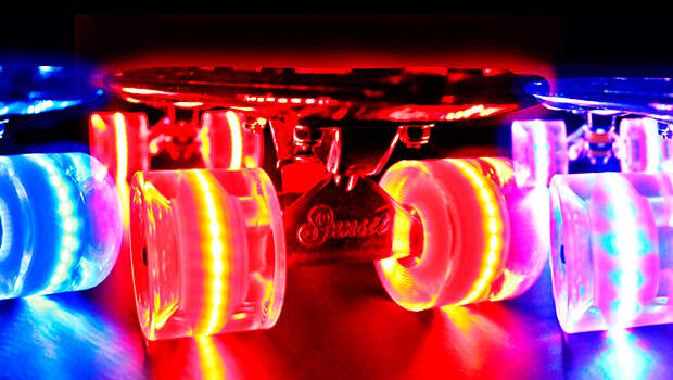 светящиеся колеса на скейтборд