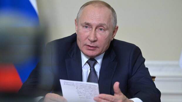 Путин поручил подготовить поправки о доступе к базам обезличенных данных россиян