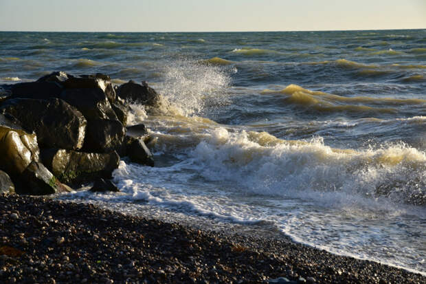 Морозы, снег и противный ветер: в Гидрометцентре Крыма рассказали о погоде на неделю