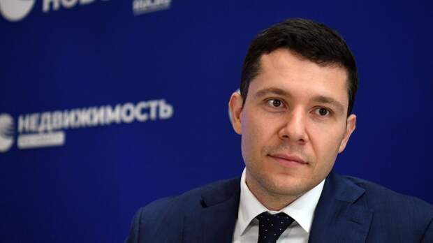 Алиханов предложил продать Польше материалы для строительства стены
