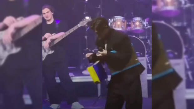 Акмаль Ходжаниязов на концерте / Кадр из видео: Shot