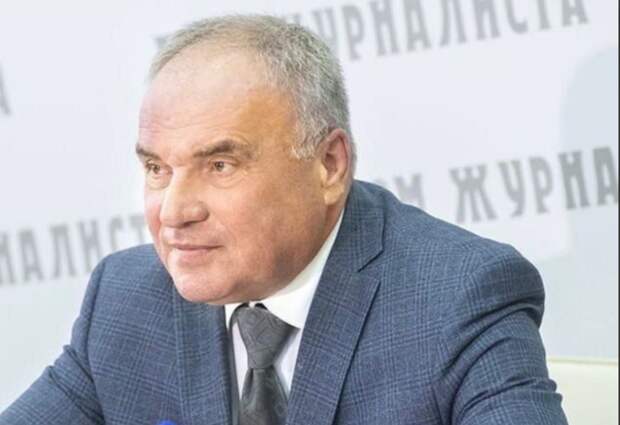 В Омске задержали бывшего министра труда и соцразвития региона