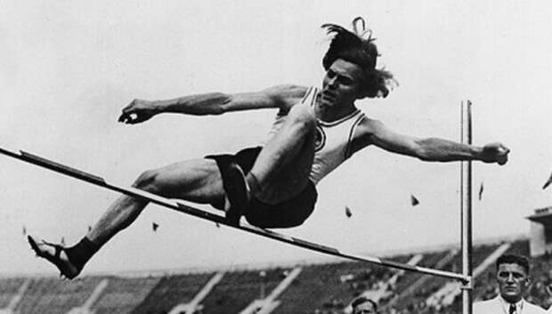 Странная история Доры Ратьен — любимой спортсменки Гитлера и… мужчины