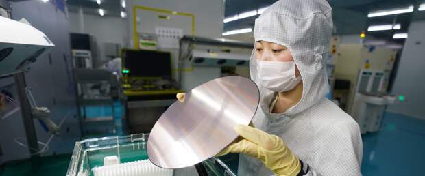 США вводят масштабный третий пакет санкций против полупроводниковой отрасли Китая