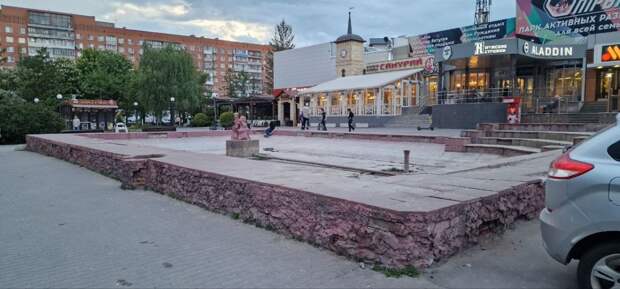 Стало известно, что будет с фонтаном напротив бывшего клуба «Казанова»