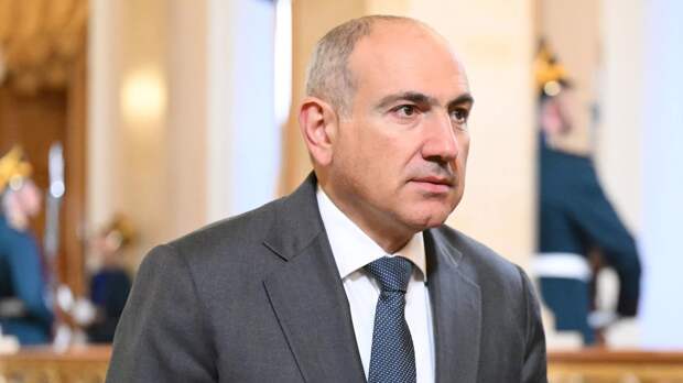 Пашинян прокомментировал инцидент в храме