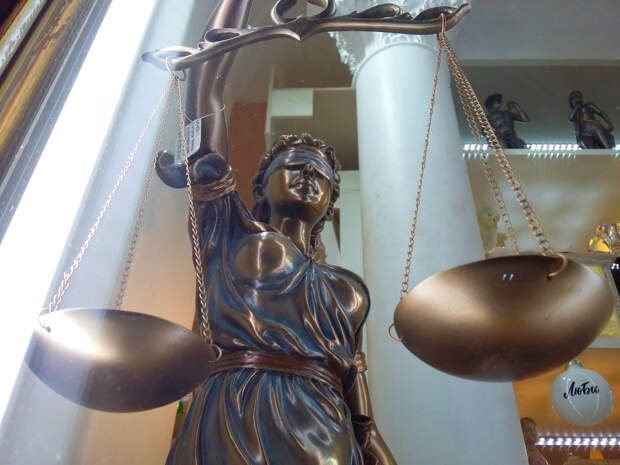 Суд Екатеринбурга вынес приговор банде, которая грабила торговцев "Таганского ряда"
