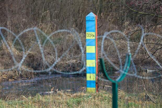 Данные шести детей внесли в базу «Миротворца» в новогоднюю ночь