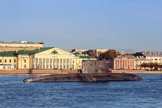Министерство обороны определилось с датой церемонии поднятия Андреевского флага на четвёртой «Варшавянке» для ТОФ