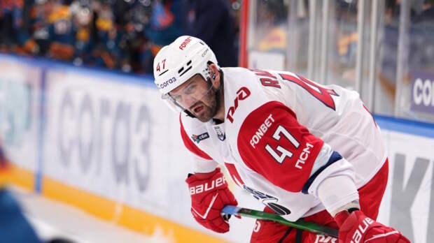 "Локомотив" продлил контракт с Александром Радуловым до конца сезона 2026/27