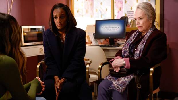 Skye P. Marshall as âOlympia Lawrenceâ and Kathy Bates as âMadeline Matlockâ