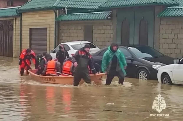 Более 760 жилых домов остаются подтопленными в Дагестане