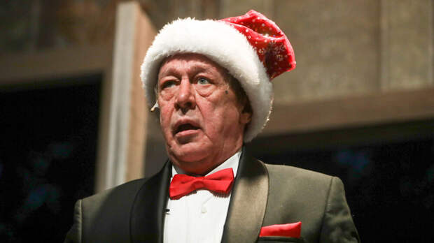 Михалков: Ефремов смог вернуться на сцену после колонии благодаря Путину