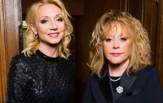 Ксения Собчак высказалась о проблемах Кристины Орбакайте. Журналистка сочувствует певице. Вокалистка Кристина Орбакайте столкнулась с массовыми отменами своих концертов.-3