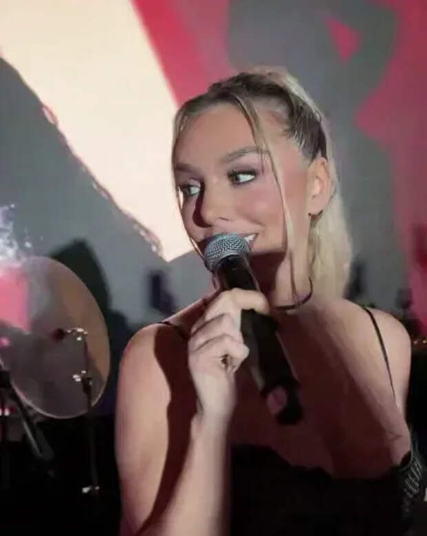 Анна Седокова