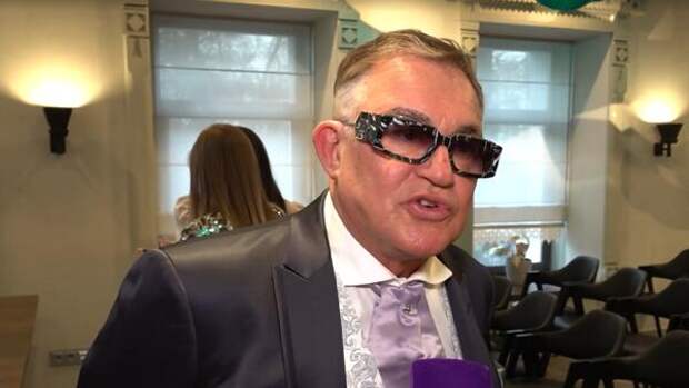 Дибров выставит новый счет после скандального развода — дорогой и свободный