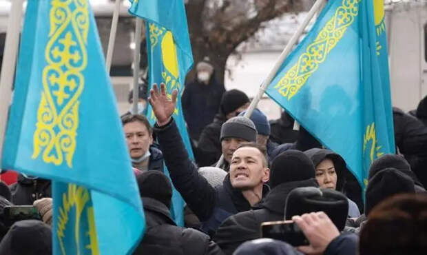 Украина вверх тормашками... О ситуации в Казахстане