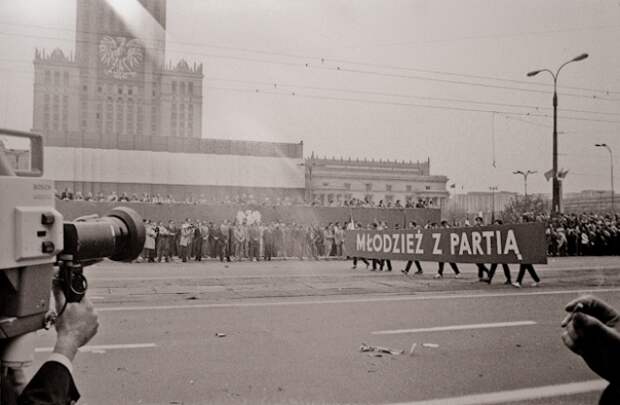 Парад 1 мая. Варшава. Польская Народная Республика