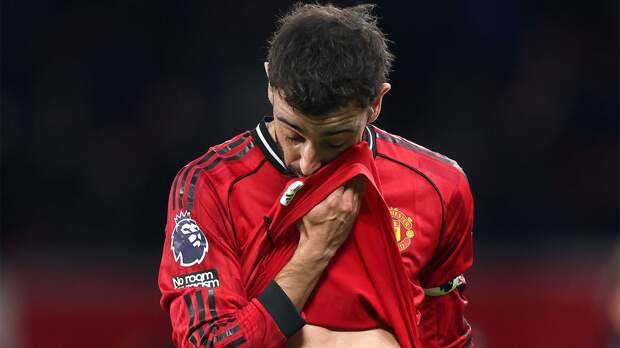 Манчестерское дерби завершилось вничью в первом тайме. У «Юнайтед» отменили два гола