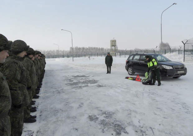 В Алтайском крае военные автоинспекторы ЦВО проводят акцию «За безопасность дорожного движения»