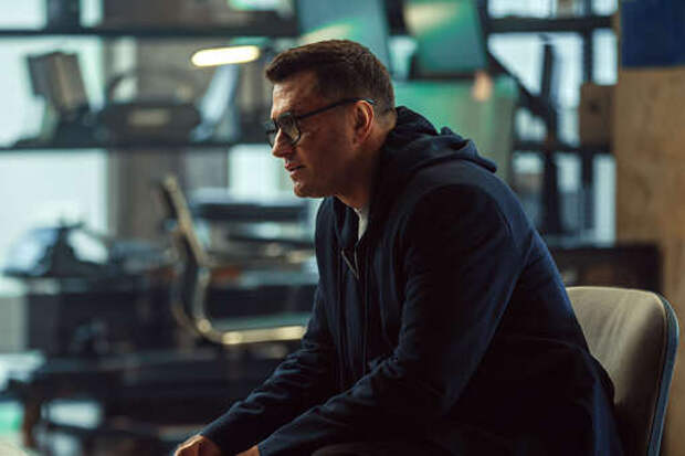 Актер Павел Прилучный отказался от новогодних корпоративов