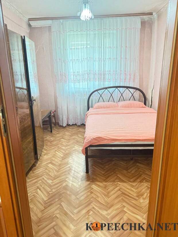 6ти комнатная квартира 100кв.м ул.Хлюпина в Донецке - 5 100 000 руб