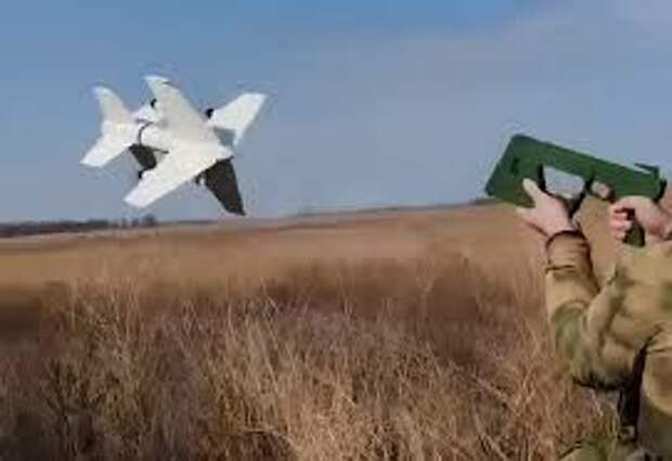 Дроны-перехватчики «Елка» отразили налет 50 украинских БПЛА на Брянскую область