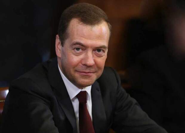 Дмитрий Медведев: Гарантий светлого будущего Зеленскому не даст никто