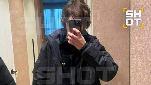 Фото, сделанное до нападения на школу / Shot