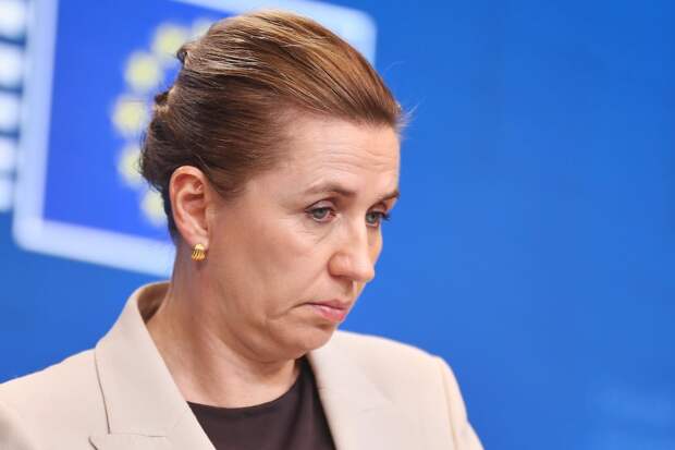 Премьер Дании признала свои ошибки в управлении страной