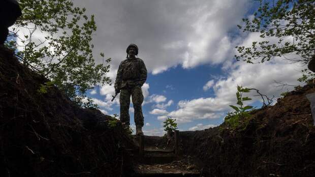 Боец ВСУ: деньги на укрепления в Харьковской области были разворованы
