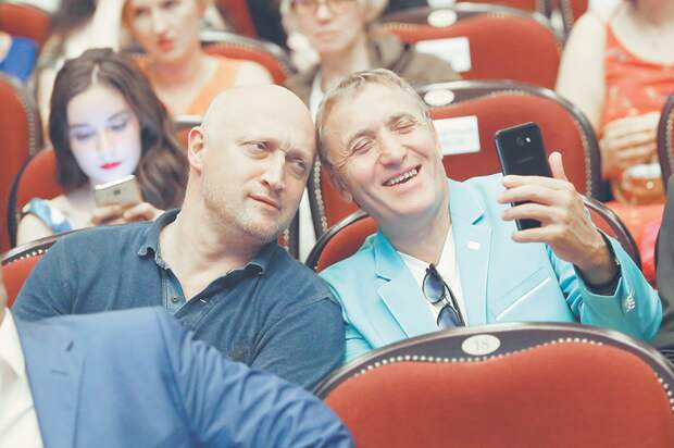 Гоша Куценко и Олег Акулич Гоша Куценко и Олег Акулич