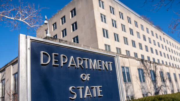 Посольство: Госдеп пока не уведомил о задержанных в Калифорнии россиянках