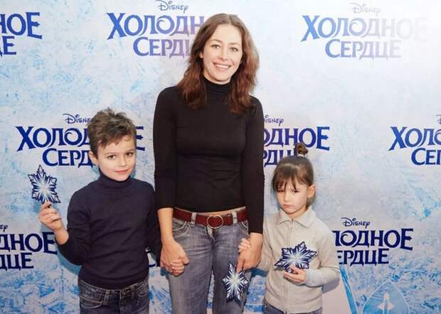 Екатерина Волкова с детьми./ Фото: movister.ru Екатерина Волкова с детьми./ Фото: movister.ru