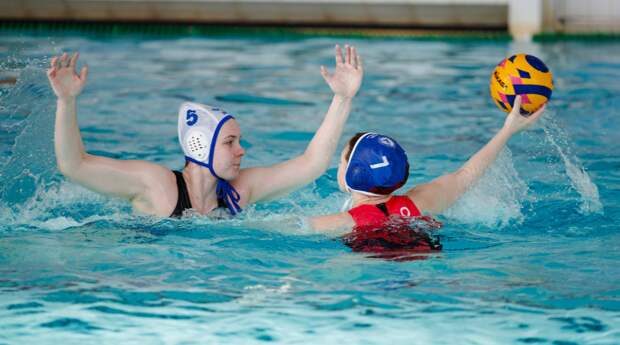 Ватерполистки «Буревестника» вышли в полуфинал Кубка России