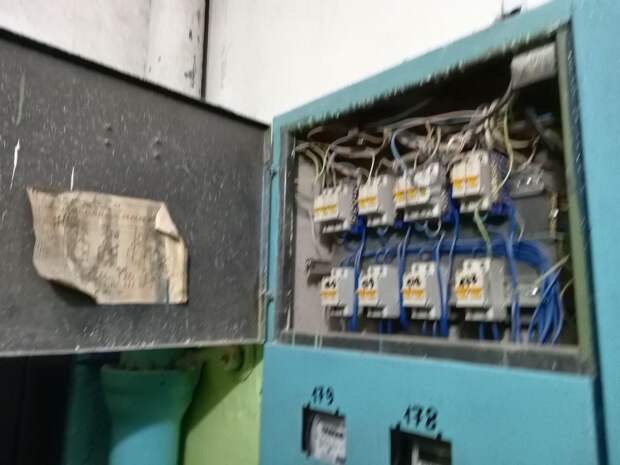 В Боровичах председатель ТСН прибрала к рукам собранные на ремонт электрощитков деньги