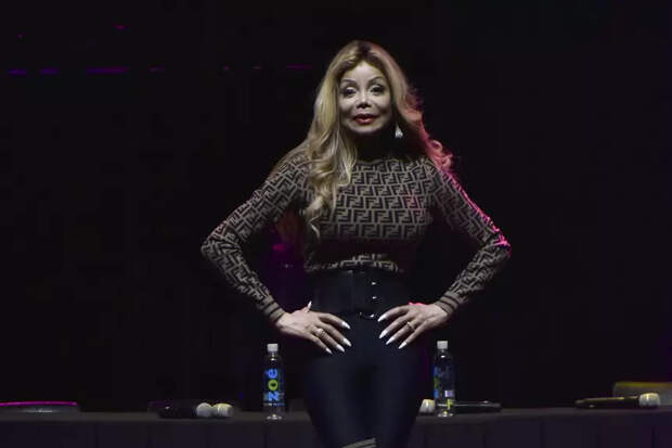 Сестру Майкла Джексона заподозрили в анорексии