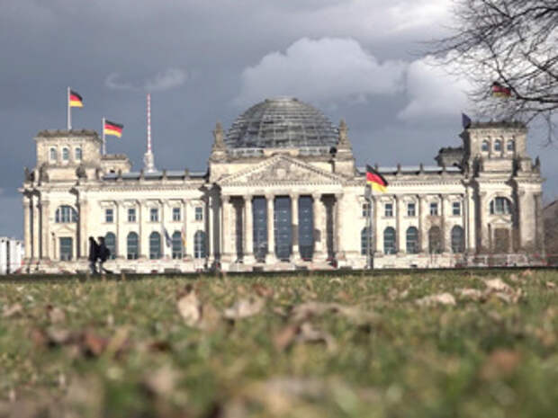 ФРГ увеличит госдолг ради спасения экономики