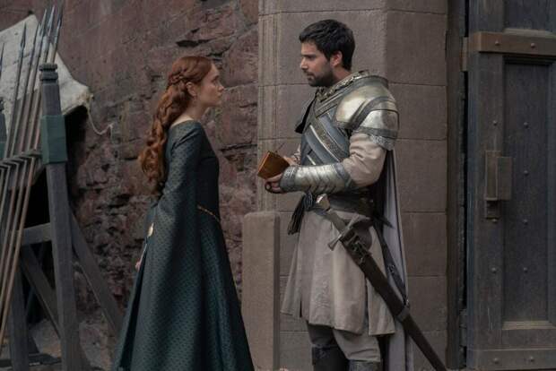 Olivia Cooke and Fabien Frankel as Alicent Hightower and Ser Criston Cole