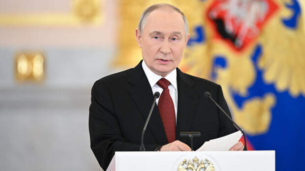 Путин: Россия поддерживает усилия Ирана по защите суверенитета