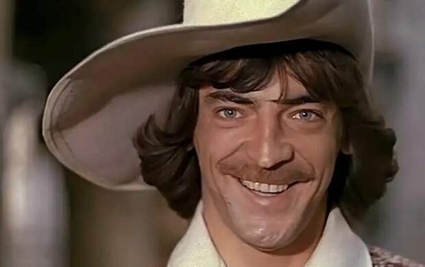 Михаил Боярский празднует 76-летие