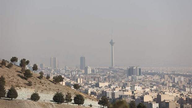 Президент Ирана заявил об острой необходимости в переносе столицы из Тегерана