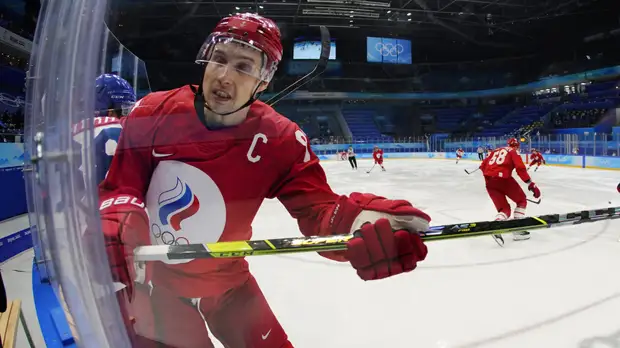 Шипачёв — о первом периоде матча Россия — Дания: продолжим давить и создавать моменты