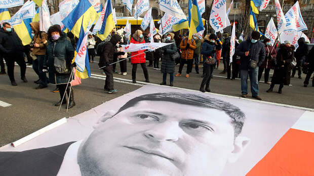 Американцы перестарались. Рабинович против Зеленского: Президент Украины нервничает и воюет со СМИ Американцы перестарались. Рабинович против Зеленского: Президент Украины нервничает и воюет со СМИ
