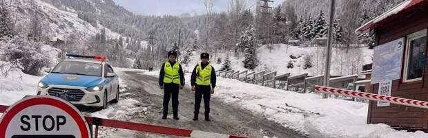 Блок-посты выставили на лавиноопасных участках в горах Алматы