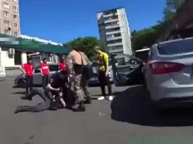 Подробности драки «стопхамовцев» со спецназом МВД: нарывались и раньше
