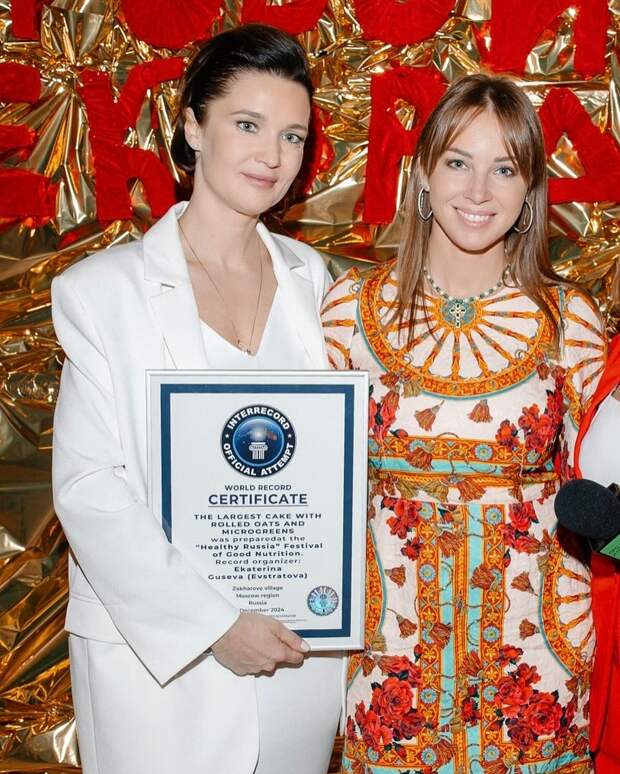 Дмитрий Дибров встречается со знакомой бывшей супруги Полины