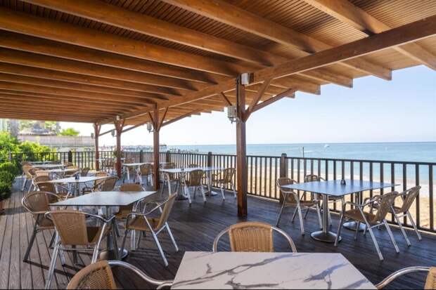 Бар на пляже