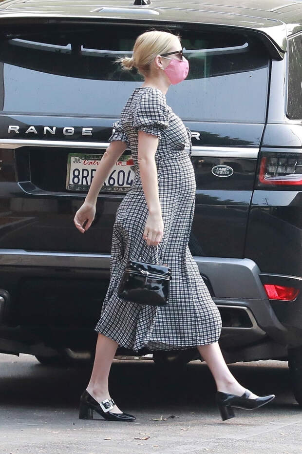 Эмма Робертс