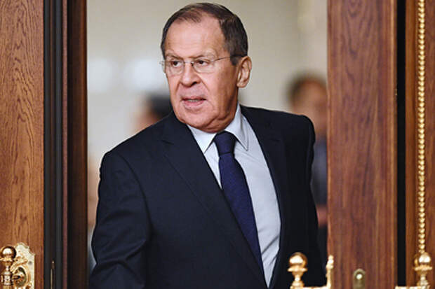 США хотят втянуть Японию в противостояние с Россией